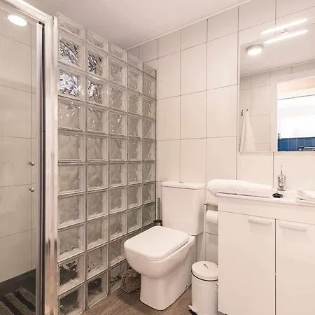 Apartamento Con Preciosas Vistas Al Mar *
