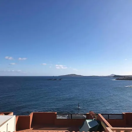 Con Preciosas Vistas Al Mar 梅莱纳拉